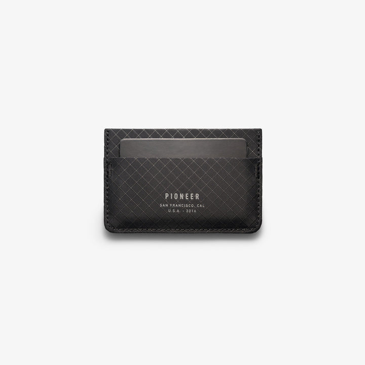Molecule Cardholder - Pioneer Carry #color_onyx-10xd