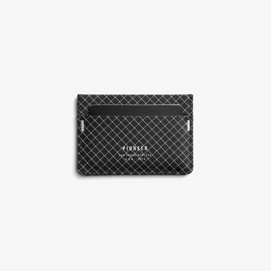 Molecule Cardholder - Pioneer Carry #color_black-white-10xd
