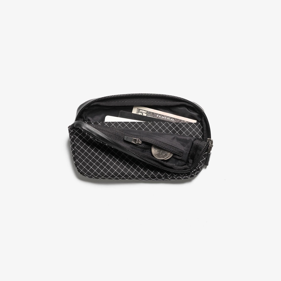 #color_black-white-10xd