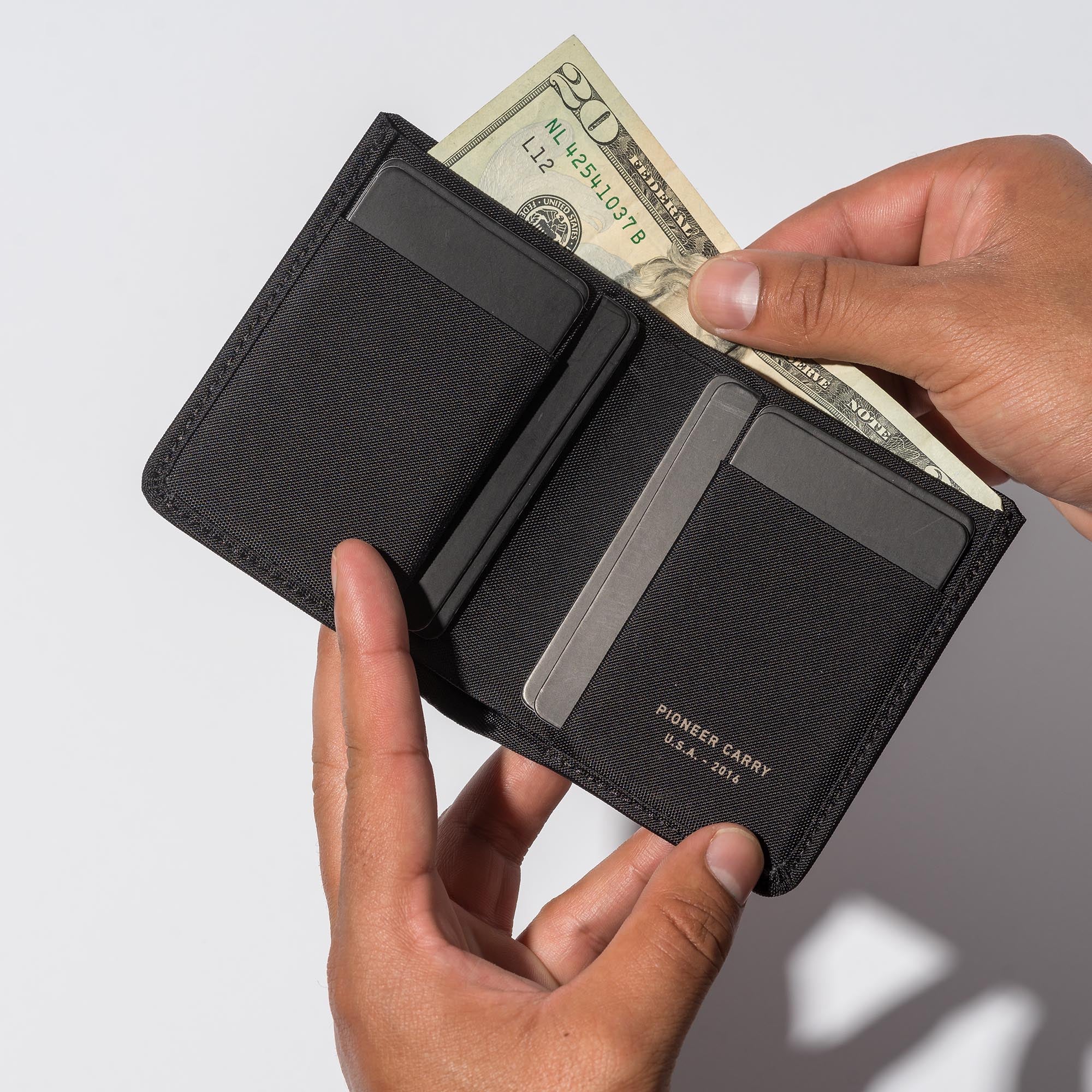 Altitude Billfold Card & Cash Wallet | Pioneer Carry – PIONEER