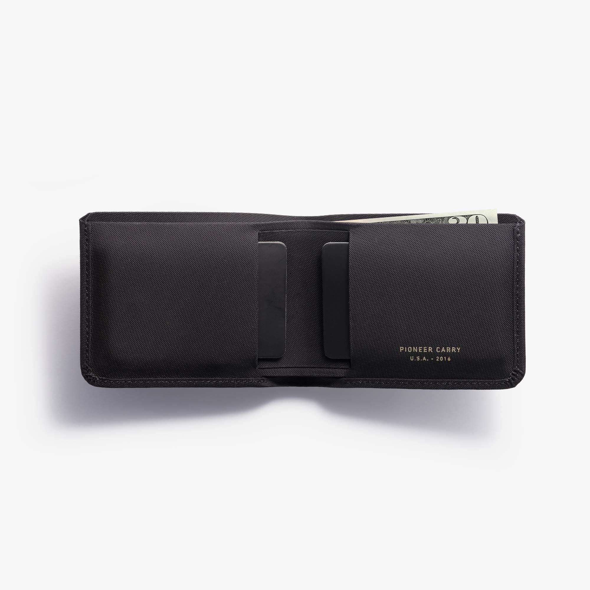 The Flyfold Billfold Wallet | Pioneer Carry – PIONEER