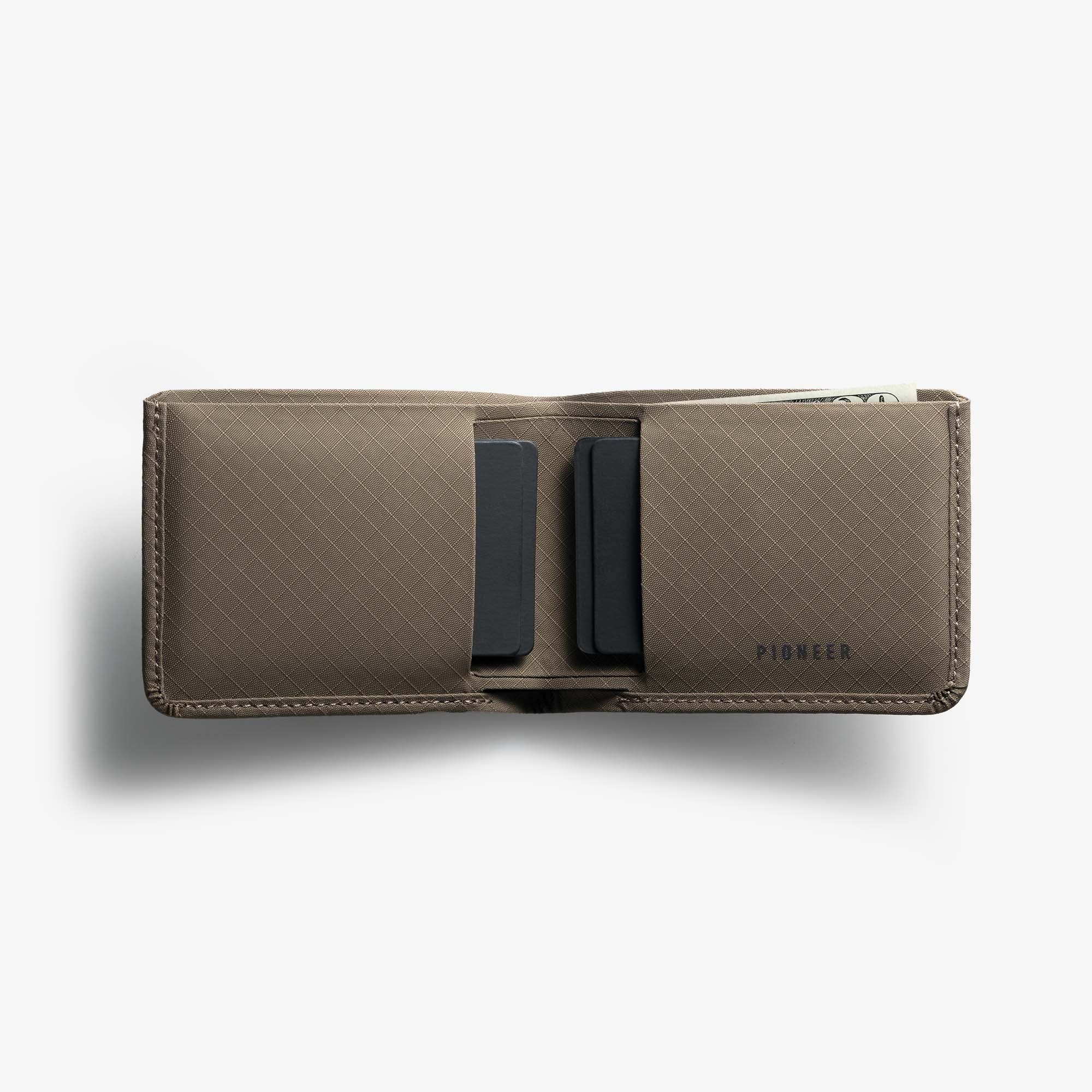 The Flyfold Billfold Wallet | Pioneer Carry – PIONEER