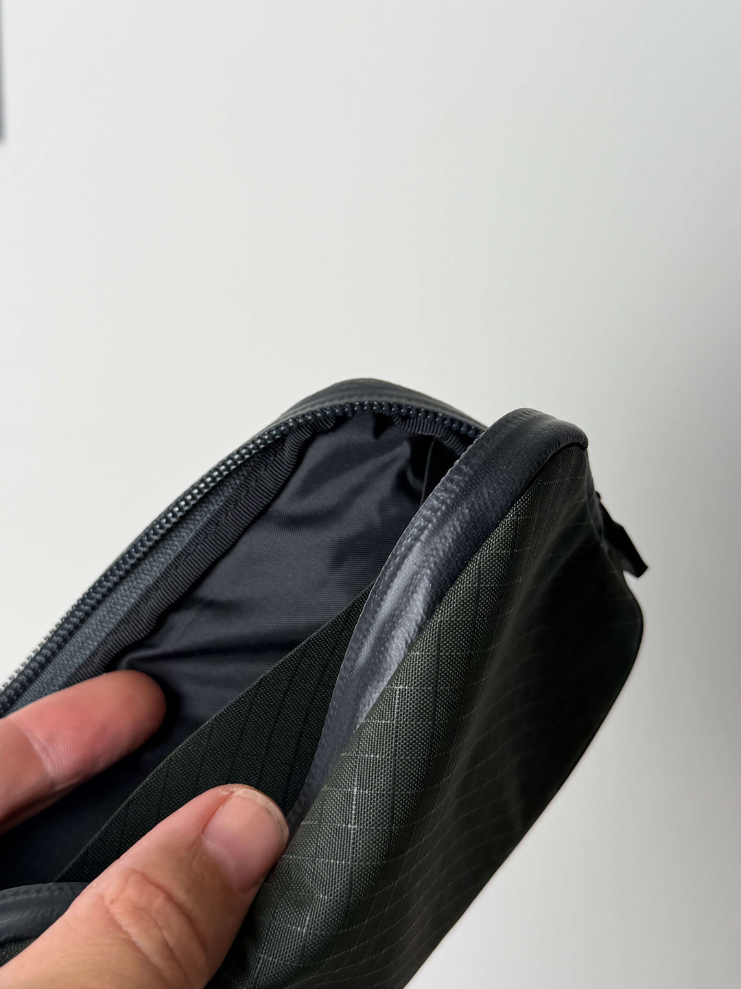Commuter Zip Wallet. Forest
