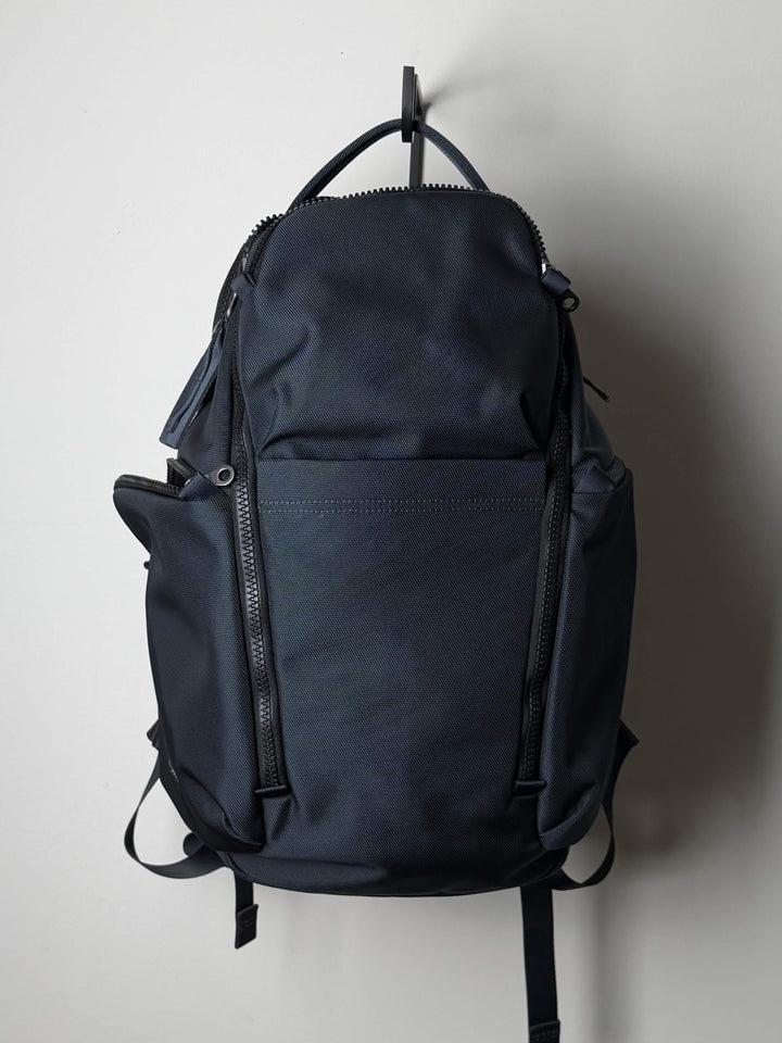 Just some future bag. Navy.