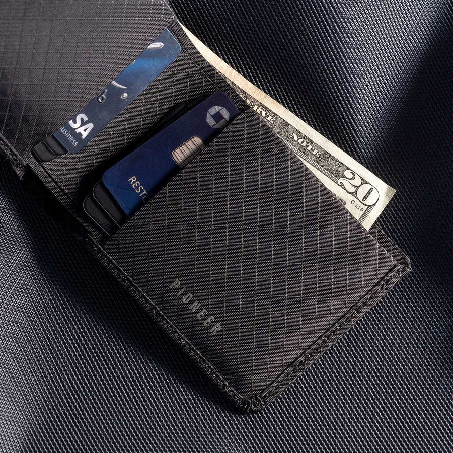 The Flyfold Billfold Wallet | Pioneer Carry – PIONEER