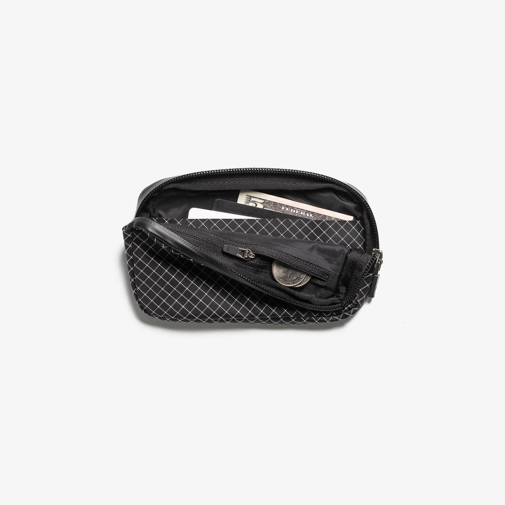 #color_black-white-10xd